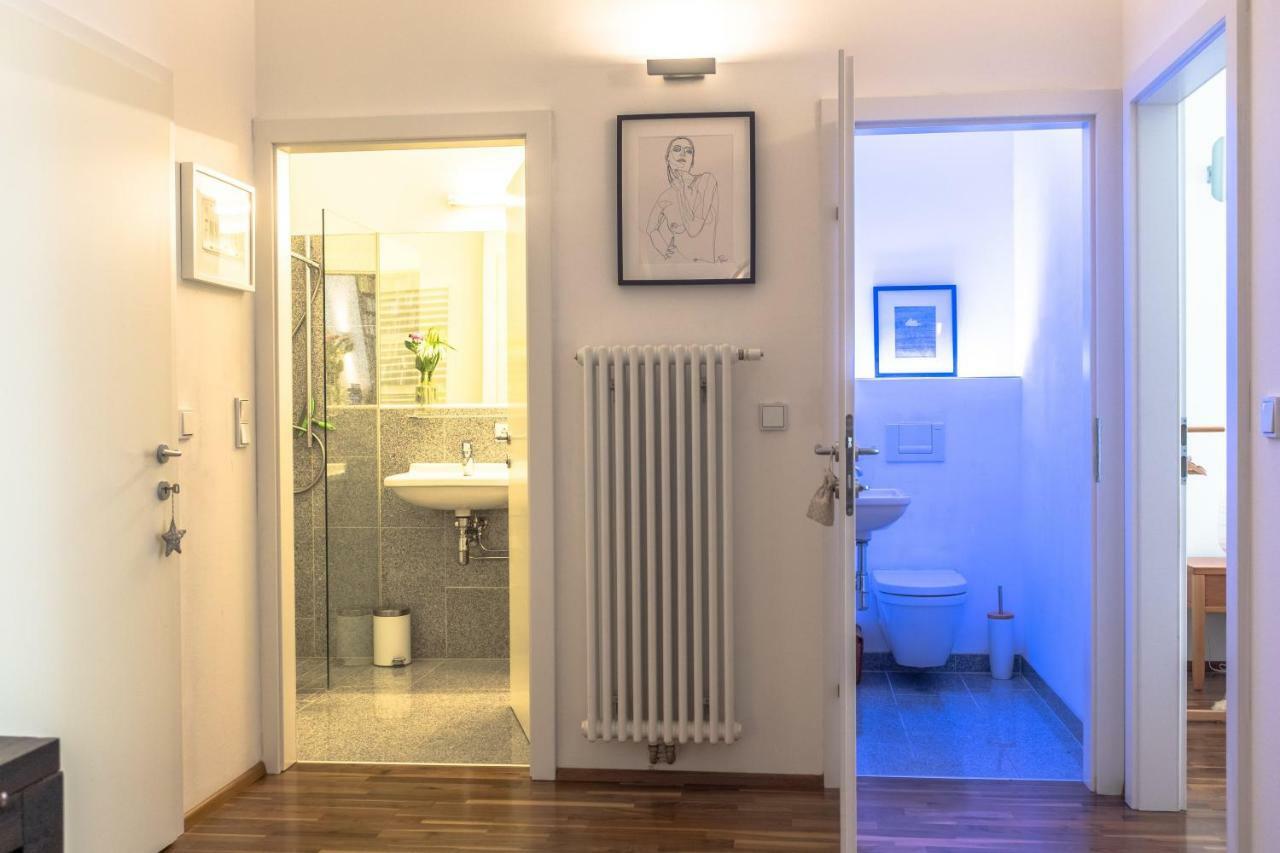 Spacious Old Town Luxury Apartment Лінц Екстер'єр фото